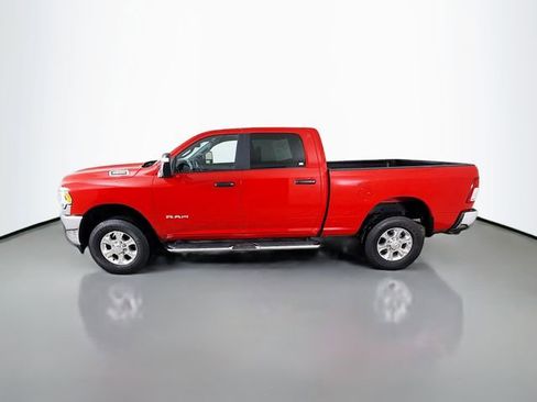 Used 2024 RAM 2500 Big Horn w/ Bed Utility Group image 4