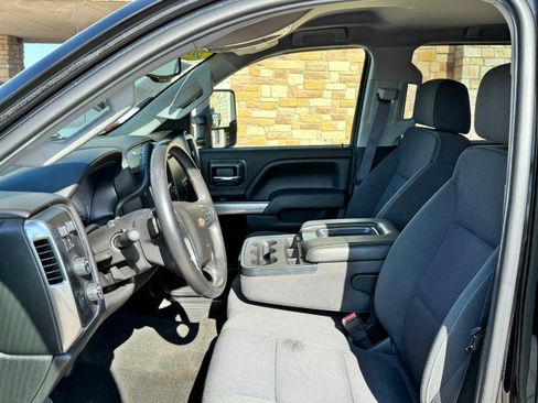 Used 2017 Chevrolet Silverado 3500 LT w/ LT Convenience Package image 16