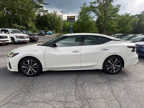Used 2019 Nissan Maxima 3.5 S w/ Floor Mat Group FWD image 4
