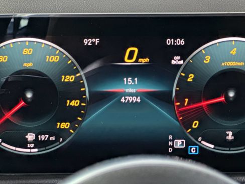 Certified 2023 Mercedes-Benz GLB 250 image 30
