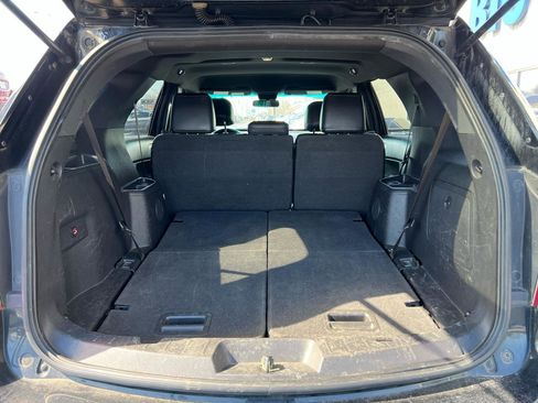 Used 2012 Ford Explorer XLT image 13