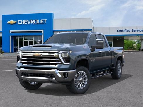 New 2026 Chevrolet Silverado 2500 LTZ w/ LTZ Premium Texas Edition AWD/4WD image 6
