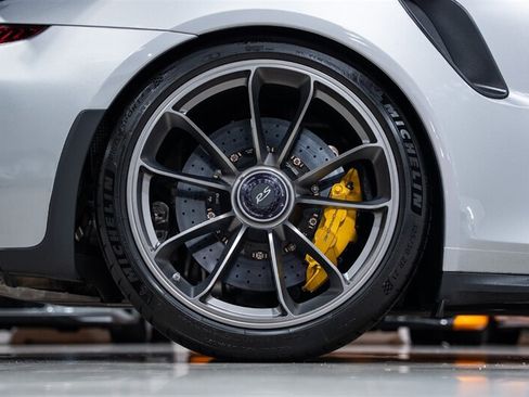 Used 2016 Porsche 911 GT3 RS RWD image 43