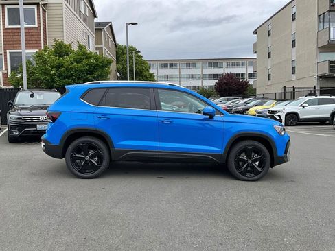 New 2026 Volkswagen Taos SEL AWD/4WD image 9