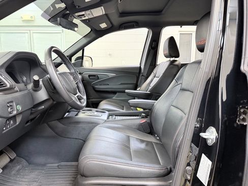 Used 2022 Honda Passport TrailSport image 15