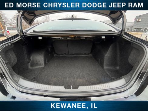 Used 2024 Chevrolet Malibu LT image 19