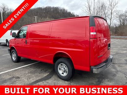 New 2026 Chevrolet Express 3500 w/ Driver Convenience Package