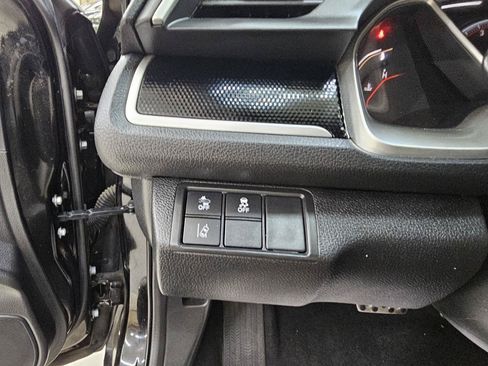 Used 2020 Honda Civic Sport image 31