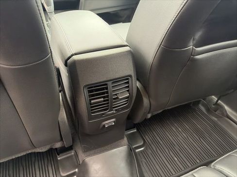 Used 2018 Ford Escape SEL image 24