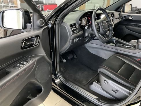 Used 2023 Dodge Durango R/T image 9