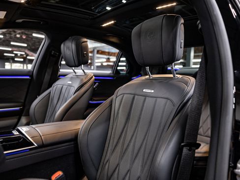 Used 2024 Mercedes-Benz S 63 AMG S image 7