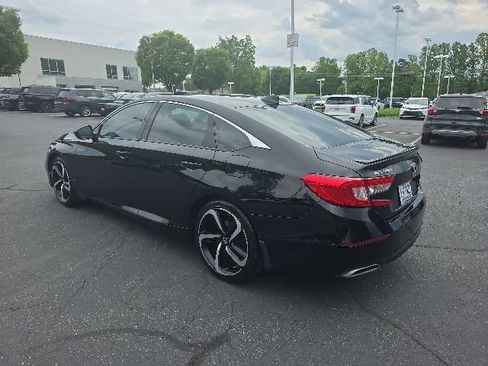 Used 2019 Honda Accord Sport image 7
