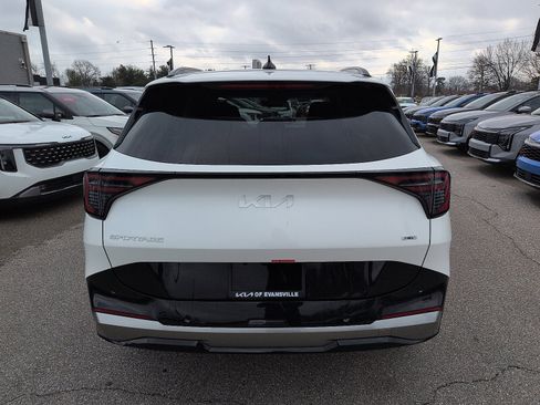 New 2026 Kia Sportage EX image 6