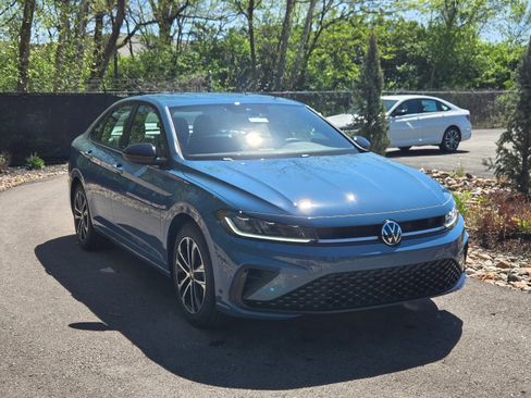 New 2026 Volkswagen Jetta Sport FWD image 7