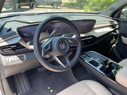 New 2026 Buick Enclave Preferred w/ Power Package FWD image 27