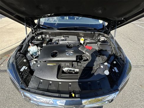 Certified 2023 INFINITI QX50 Luxe image 14