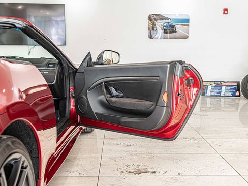 Used 2017 Maserati GranTurismo Sport image 34