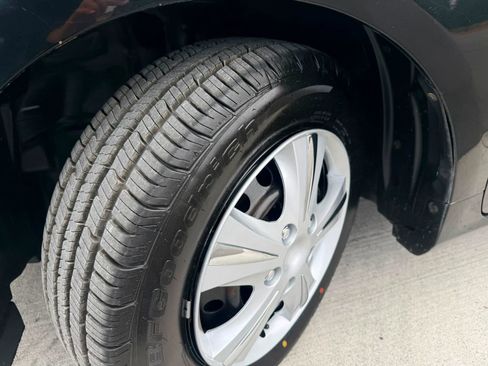 Used 2010 Toyota Corolla LE FWD image 15