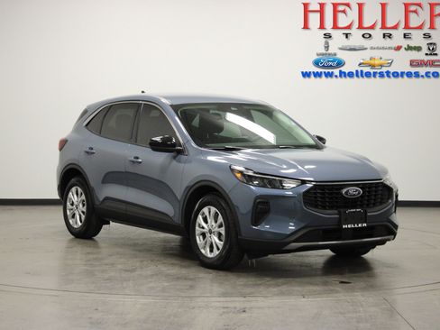 Used 2024 Ford Escape Active image 1