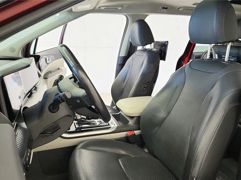 Used 2022 Kia Carnival SX Prestige FWD image 18
