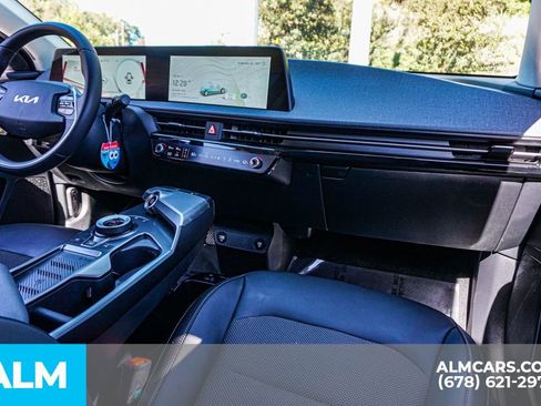 Used 2024 Kia EV6 Light image 24