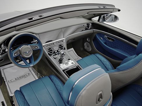 Used 2023 Bentley Continental GT S AWD/4WD image 32