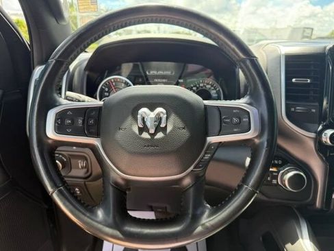 Used 2022 RAM 1500 Big Horn AWD/4WD image 18