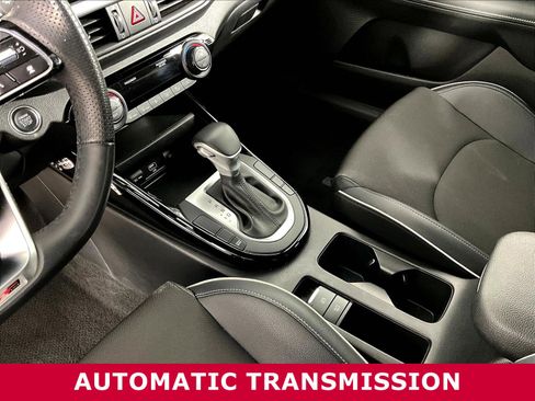 Used 2023 Kia Forte GT-Line w/ GT-Line Technology Package FWD image 17