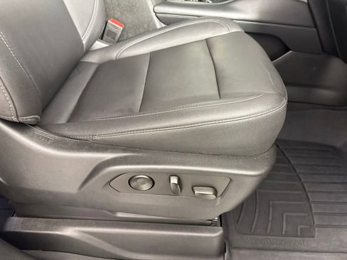 Used 2022 Chevrolet Tahoe Z71 image 35