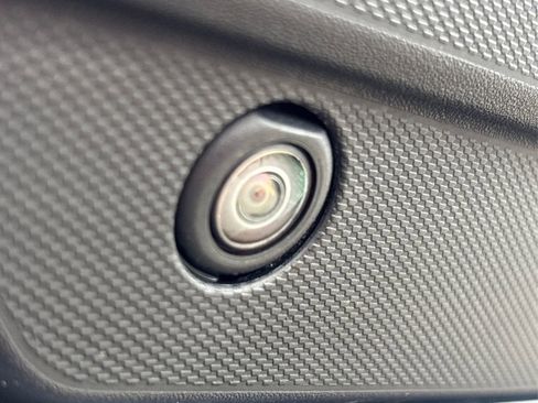 Used 2021 Chevrolet Silverado 1500 Custom image 15