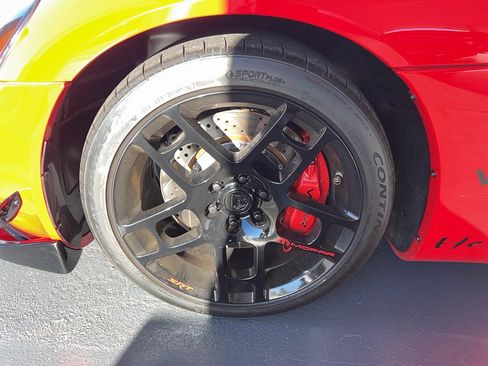 Used 2004 Dodge Viper SRT-10 image 9