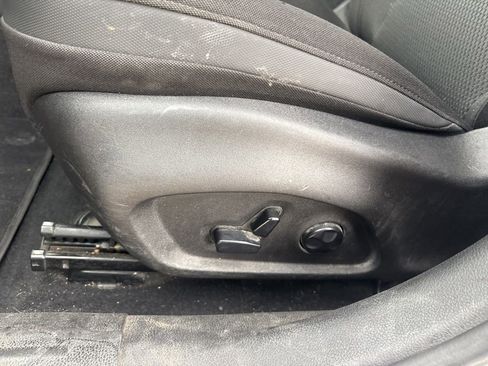 Used 2018 Jeep Renegade Altitude AWD/4WD image 13