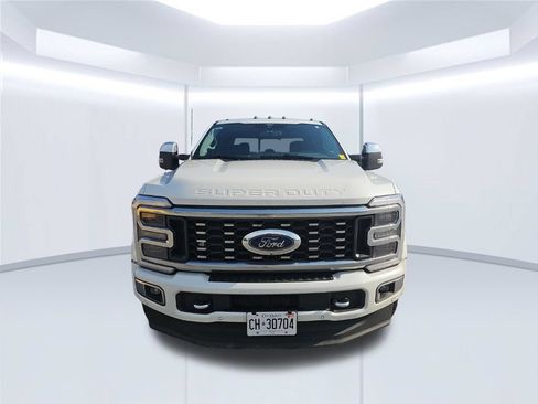 Used 2024 Ford F450 Limited w/ FX4 Off-Road Package AWD/4WD image 6
