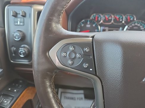 Used 2018 Chevrolet Silverado 1500 High Country image 16