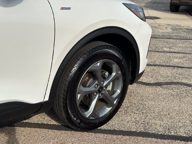 Used 2026 Ford Escape ST-Line Select w/ Tech Pack #1 AWD/4WD image 7