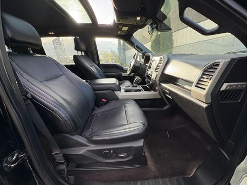 Used 2016 Ford F150 Lariat w/ Equipment Group 502A Luxury AWD/4WD image 21