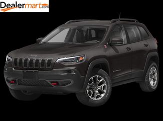 Used 2019 Jeep Cherokee Trailhawk video 1