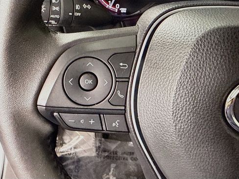 Used 2023 Toyota RAV4 XLE Premium FWD image 14