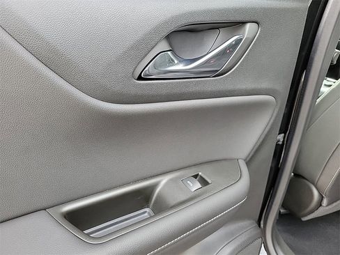 Used 2023 Chevrolet Blazer LT image 14