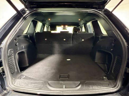 Used 2021 Jeep Grand Cherokee Laredo X image 34