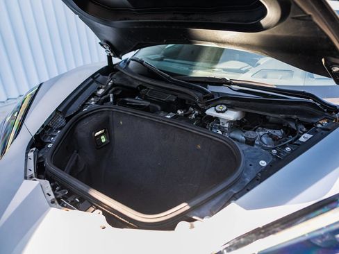 Used 2024 Chevrolet Corvette Stingray Convertible w/ 1LT RWD image 28