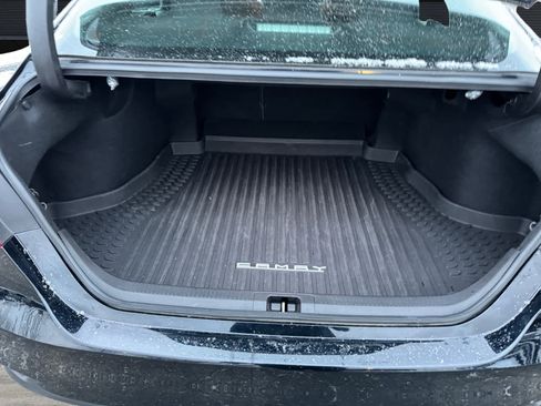 Certified 2022 Toyota Camry LE image 9