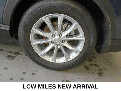 Used 2024 Honda CR-V EX image 3