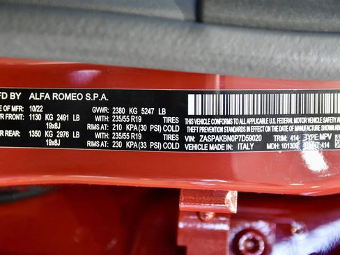 Used 2023 Alfa Romeo Stelvio Ti w/ Active Assist Plus Package image 29