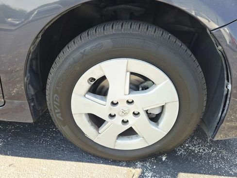 Used 2011 Toyota Prius Two FWD image 17