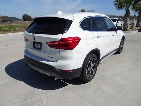 Used 2019 BMW X1 sDrive28i w/ Convenience Package image 4