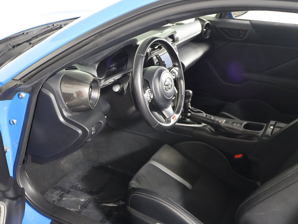 Used 2023 Toyota GR86 Premium RWD image 19