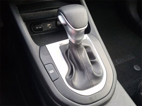 Used 2023 Kia Forte LXS w/ LXS Technology Package image 14