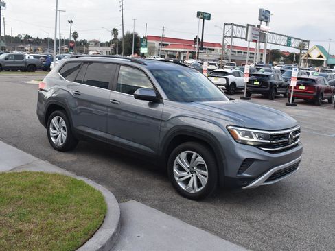 Used 2022 Volkswagen Atlas SE image 13