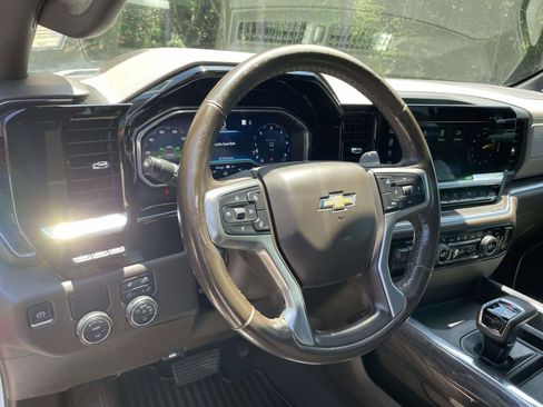 Used 2023 Chevrolet Silverado 1500 LTZ w/ LTZ Premium Package RWD image 8